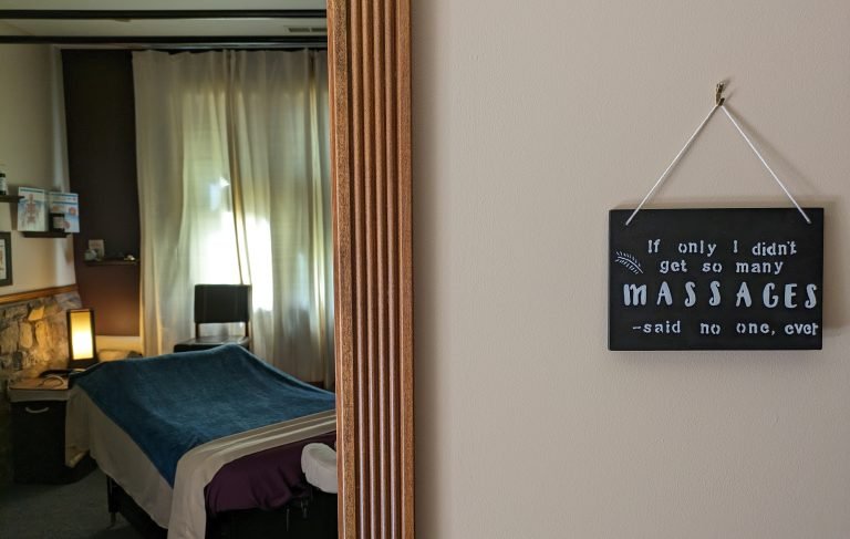 Massage Sign at ViaSana